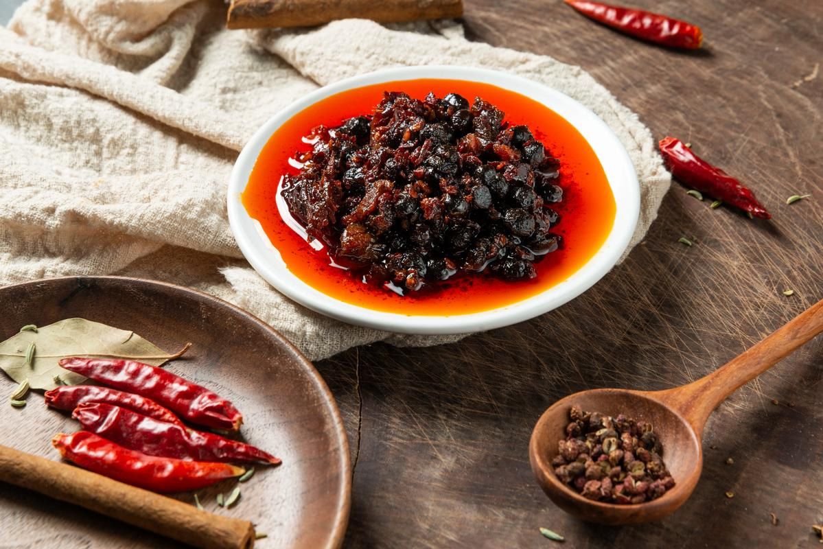 醬料與薯條同線生產(chǎn)？揭秘食品企業(yè)“柔性爆單”背后的智能包裝新引擎